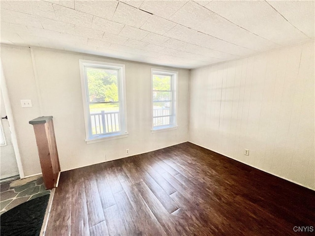 70 W 7th St, Oswego, NY 13126 - photo 2