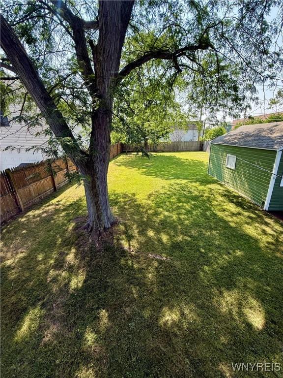 84 Rockland Rd, Tonawanda, NY 14150 - photo 21