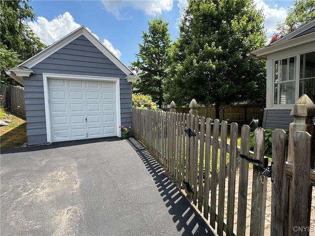 209 Cornwall Dr, Dewitt, NY 13214 - photo 41