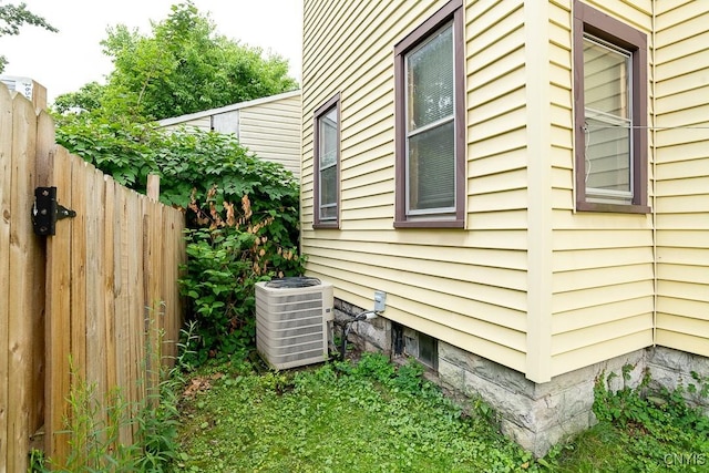 822 E Warren St W, Utica, NY 13502 - photo 5