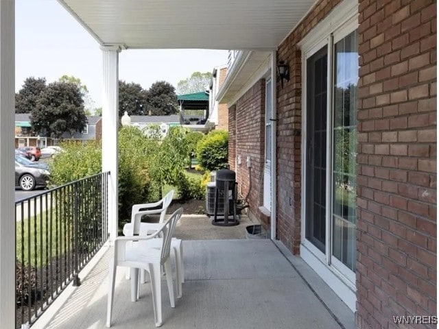 45 Guilford Ln Unit 3, Amherst, NY 14221 - photo 6