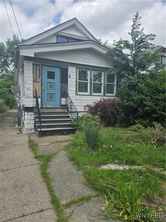 594 Lasalle Ave, Buffalo, NY 14215 - photo 1