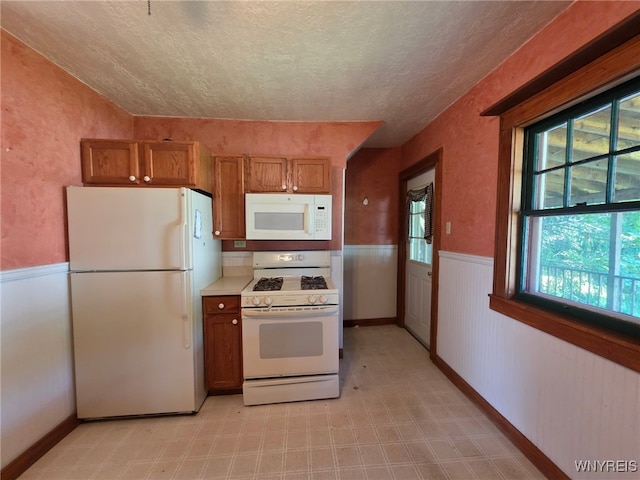 27 Walnut St, Jamestown, NY 14701 - photo 9