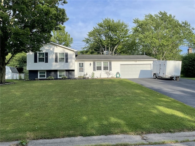 271 Blackwell Ln, Henrietta, NY 14467 - photo 1