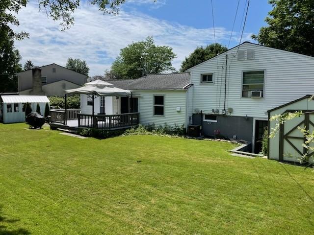 271 Blackwell Ln, Henrietta, NY 14467 - photo 16