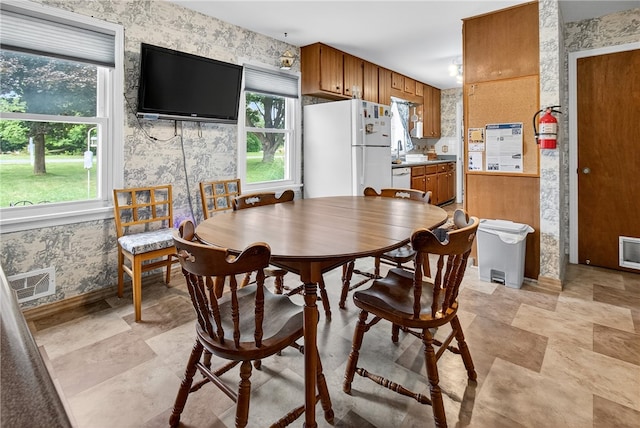 84 Railroad Mills Rd, Pittsford, NY 14534 - photo 8