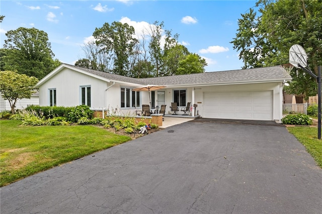 75 Hemlock Woods Ln, Greece, NY 14615 - photo 1