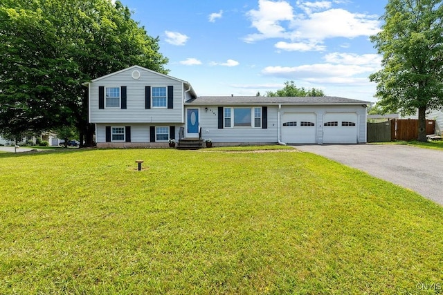 4791 Stonehurst Rd, Clay, NY 13090 - photo 1