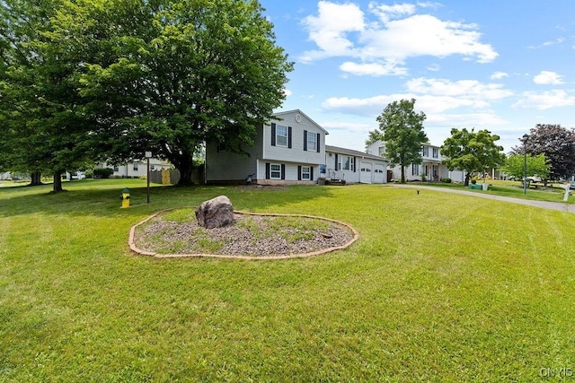 4791 Stonehurst Rd, Clay, NY 13090 - photo 2