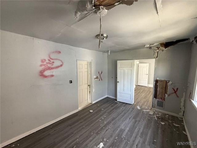 725 15th St, Niagara Falls, NY 14301 - photo 12