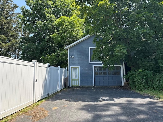58 Troy St, Seneca Falls, NY 13148 - photo 5