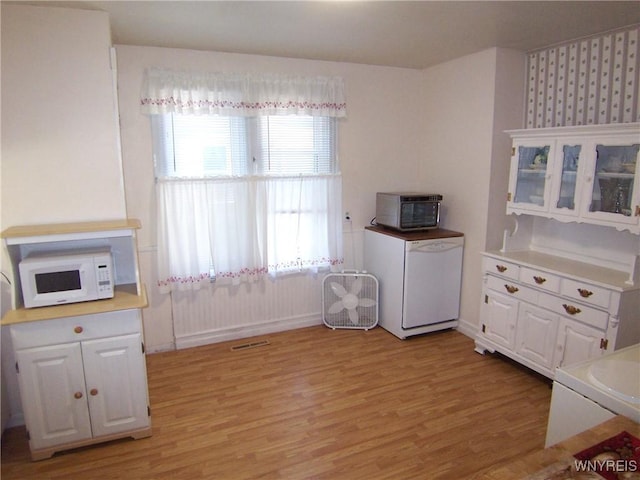 23 Lincoln Ave, Batavia City, NY 14020 - photo 2
