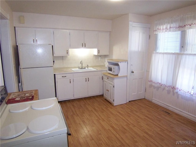 23 Lincoln Ave, Batavia City, NY 14020 - photo 3