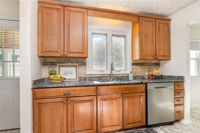 146 Cornwall Ln, Irondequoit, NY 14617 - photo 11