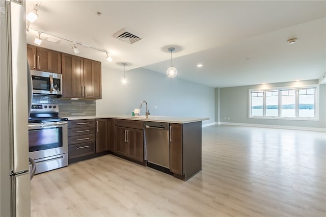 205 Lakeshore Dr Unit 521, Canandaigua City, NY 14424 - photo 5