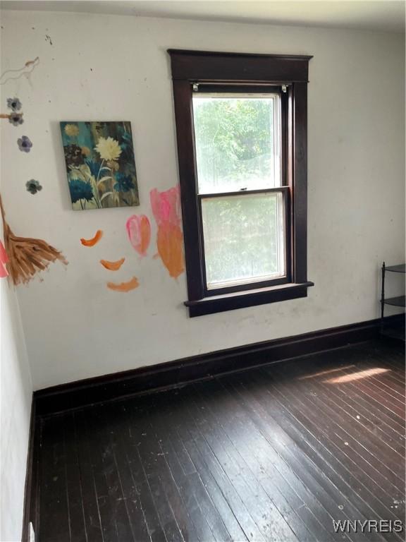 2215 La Salle Ave, Niagara Falls, NY 14301 - photo 9