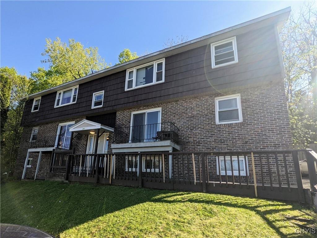 301 1st N St, Syracuse, NY 13208 - photo 1