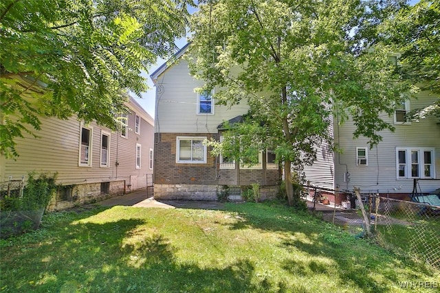 47 Heath St, Buffalo, NY 14214 - photo 2