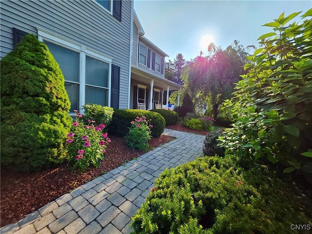 9142 Frenchmans Creek Dr, Lysander, NY 13135 - photo 2