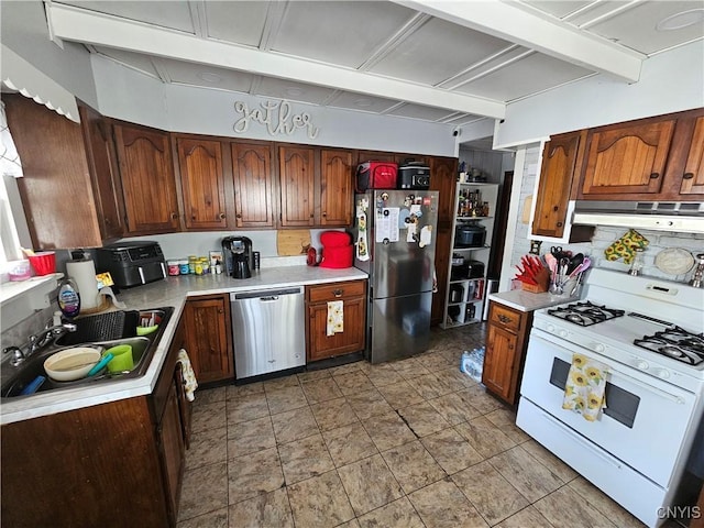 16 Mattie St, Auburn, NY 13021 - photo 11