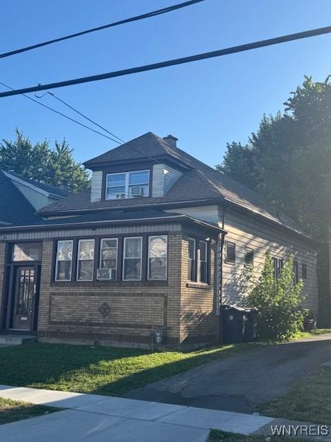 102 Freund St, Buffalo, NY 14215 - photo 2