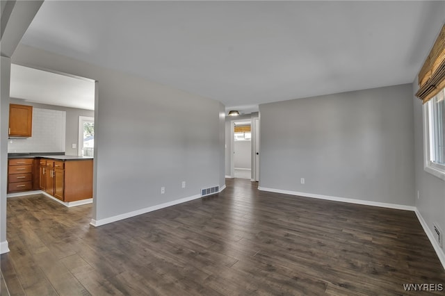 32 Wellington Rd, Cheektowaga, NY 14225 - photo 3