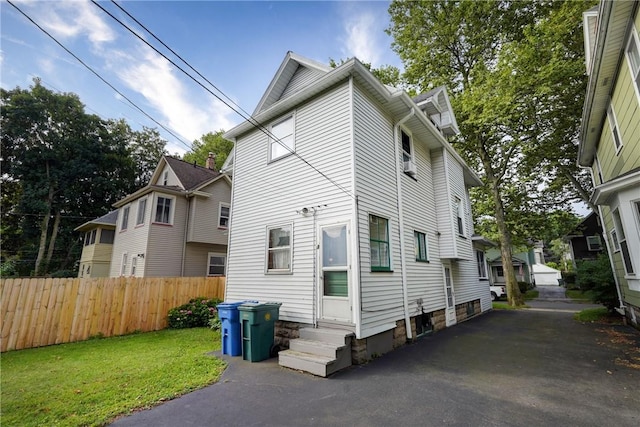 176 Crawford St, Rochester, NY 14620 - photo 3