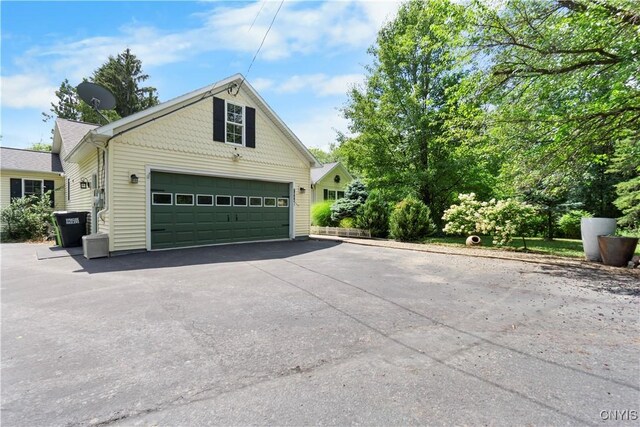 7546 Manlius Center Rd, Manlius, NY 13082 - photo 45