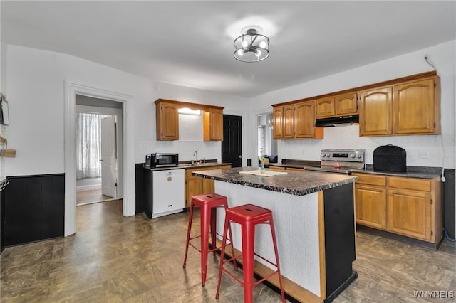 23 Maple St, Batavia City, NY 14020 - photo 5