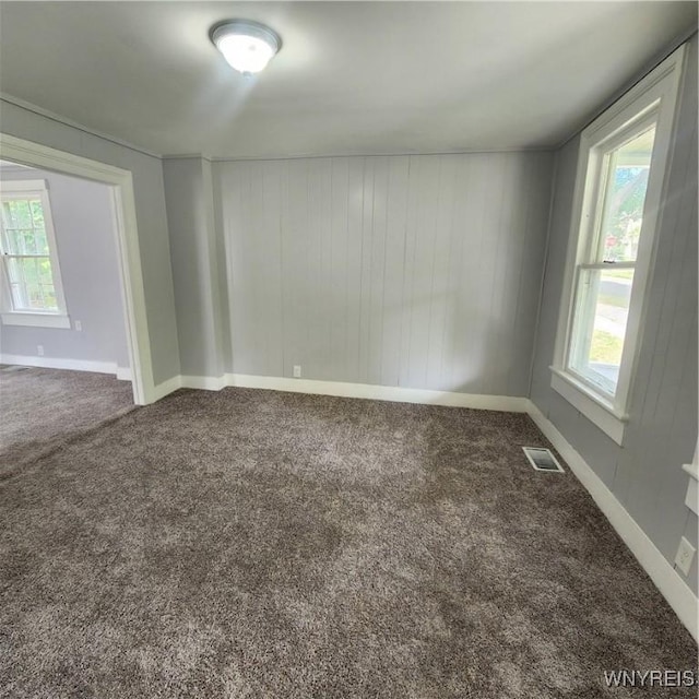 192 Cottage St, Lockport City, NY 14094 - photo 9