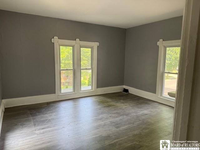 54 Lakeview Ave, Jamestown, NY 14701 - photo 2