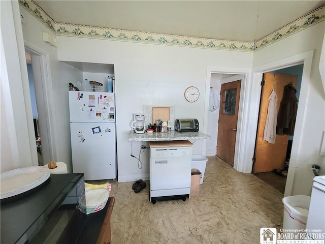 423 Lincoln St, Jamestown, NY 14701 - photo 5