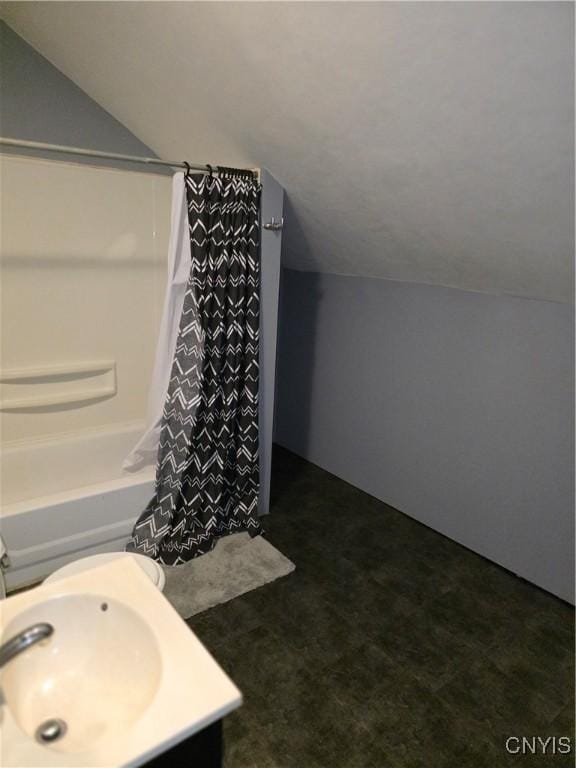 1110 Leeds St, Utica, NY 13501 - photo 24