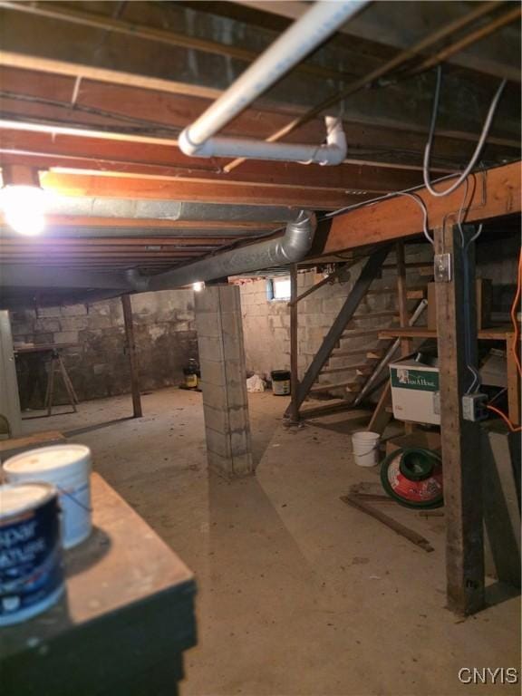 1110 Leeds St, Utica, NY 13501 - photo 31
