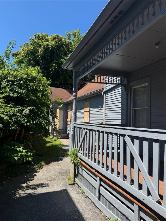 61 Sander St, Rochester, NY 14605 - photo 17