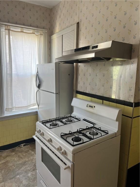 134 Northland Ave, Buffalo, NY 14208 - photo 9