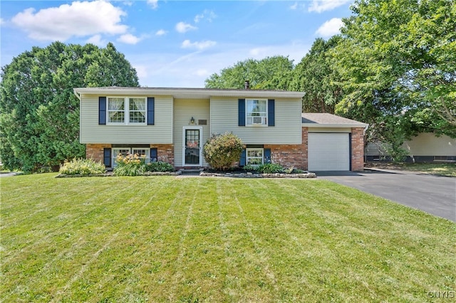 4210 Trotwood Ln, Clay, NY 13041 - photo 1
