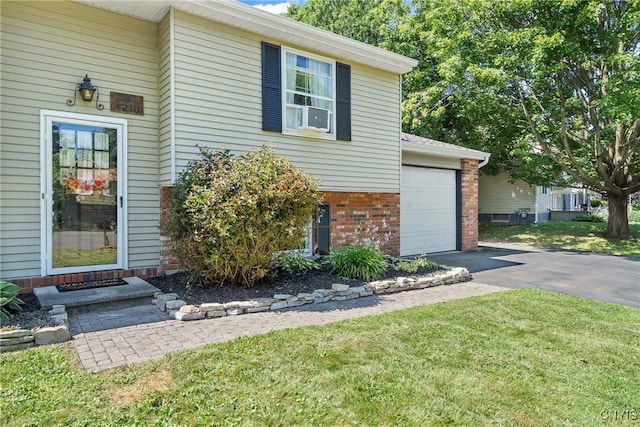 4210 Trotwood Ln, Clay, NY 13041 - photo 2