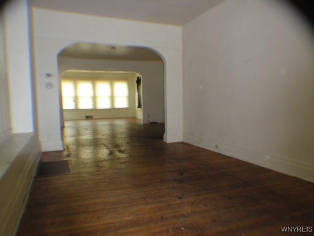 5 Collingwood Ave, Buffalo, NY 14215 - photo 4