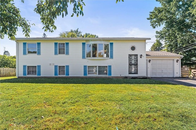 15 Loretta Dr, Parma, NY 14559 - photo 1