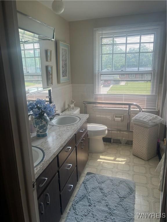 102 N Union Rd, Amherst, NY 14221 - photo 15