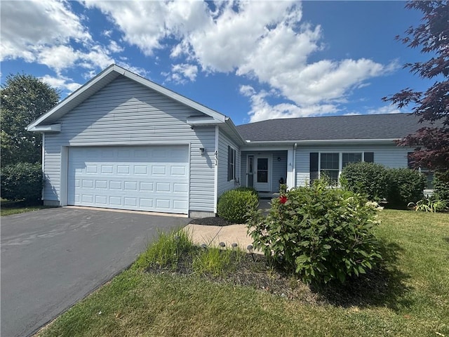 431 Hawley Dr, Canandaigua City, NY 14424 - photo 1