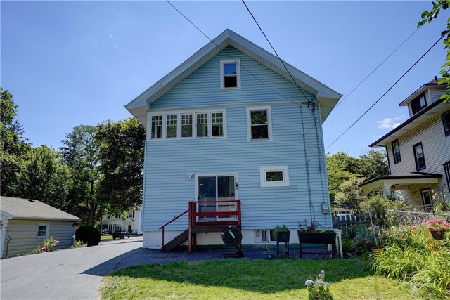 144 Deerfield Dr, Irondequoit, NY 14609 - photo 38