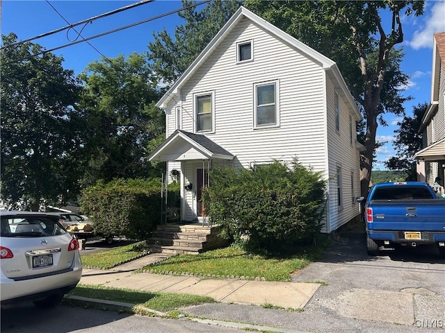 9 Spring St, German Flatts, NY 13357 - photo 1