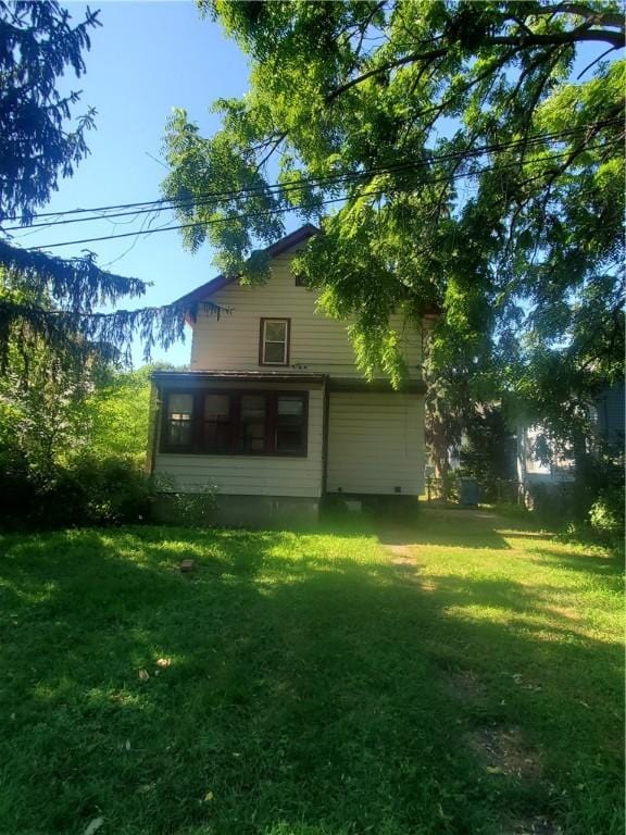 14 Willow St, Rochester, NY 14606 - photo 2