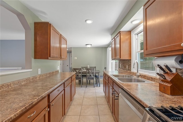 209 Patterson Ave, Camillus, NY 13219 - photo 24