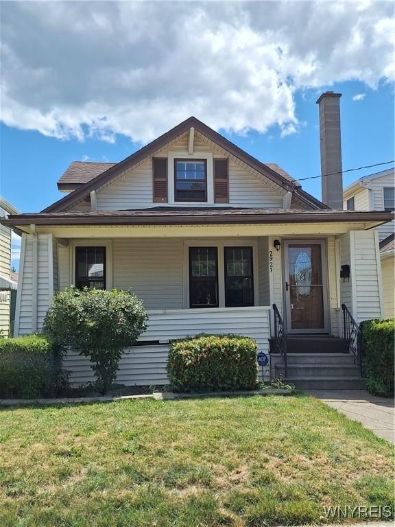 2921 Michigan Ave, Niagara Falls, NY 14305 - photo 1