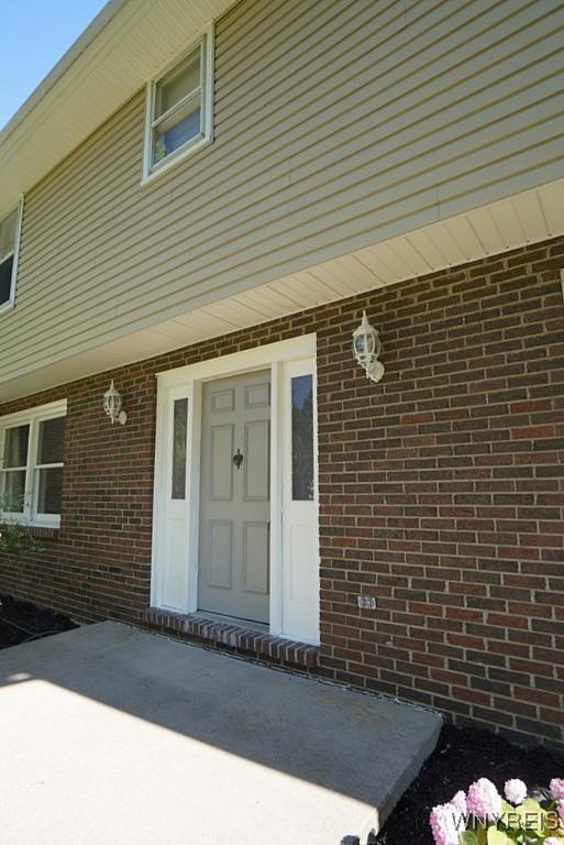 400 Hawthorne Pl, Porter, NY 14174 - photo 2