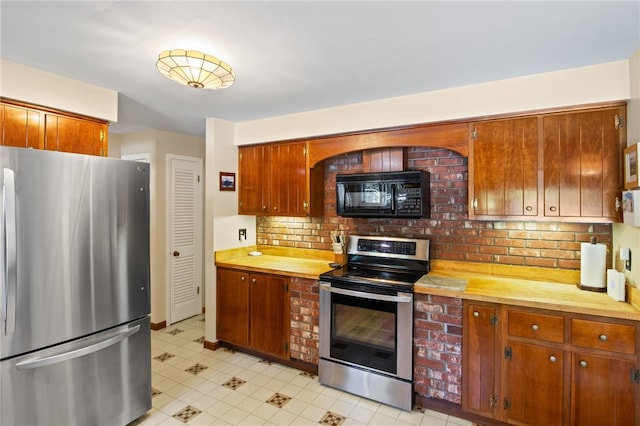 1590 Greensboro Dr, Webster, NY 14580 - photo 16