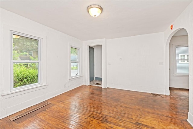 631 Smith St, Rochester, NY 14606 - photo 4